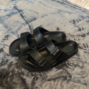 Birkenstock Black Slide Sandals
Size 39 / 8